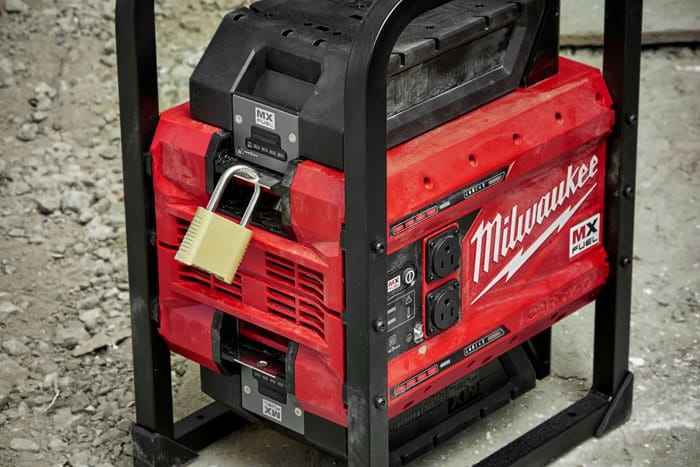 Generator 1800W Milwaukee MXF PS-602 AKU (2x MXF XC406) - 4933479266