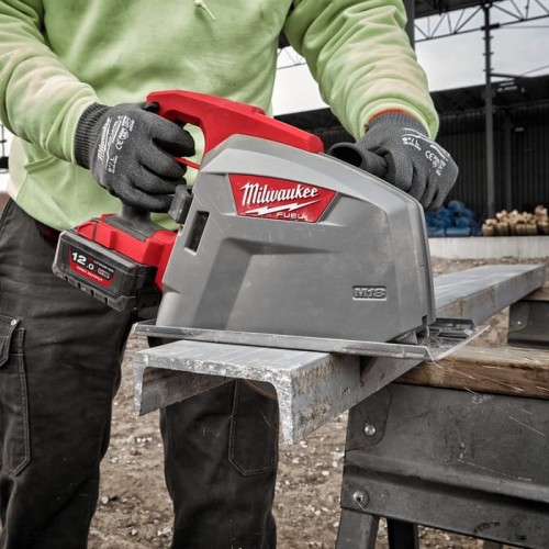 Pilarka tarczowa do metalu 66mm Milwaukee M18 MCS66-121C AKU 18V (12.0 Ah) - 4933472111