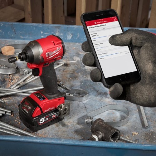 Zestaw narzędzi Milwaukee M18 ONEPP2A2-502X AKU 18V (2x 5.0 Ah) - 4933464529