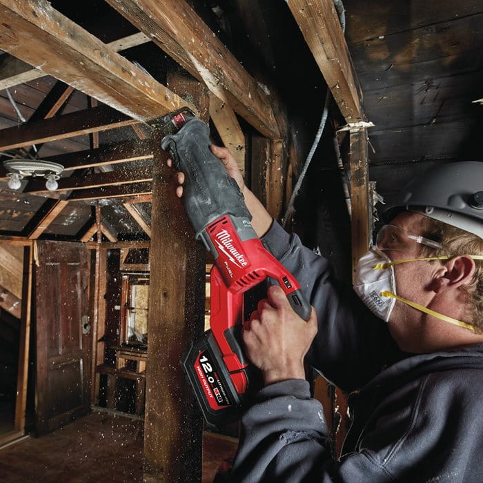 Piła szablasta Milwaukee M18 FSX-121C AKU 18V (12.0 Ah) - 4933464484