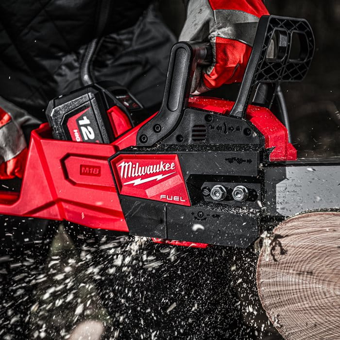 Piła łańcuchowa 30cm Milwaukee M18 FCHSC-121 AKU 18V (12.0 Ah) - 4933471442