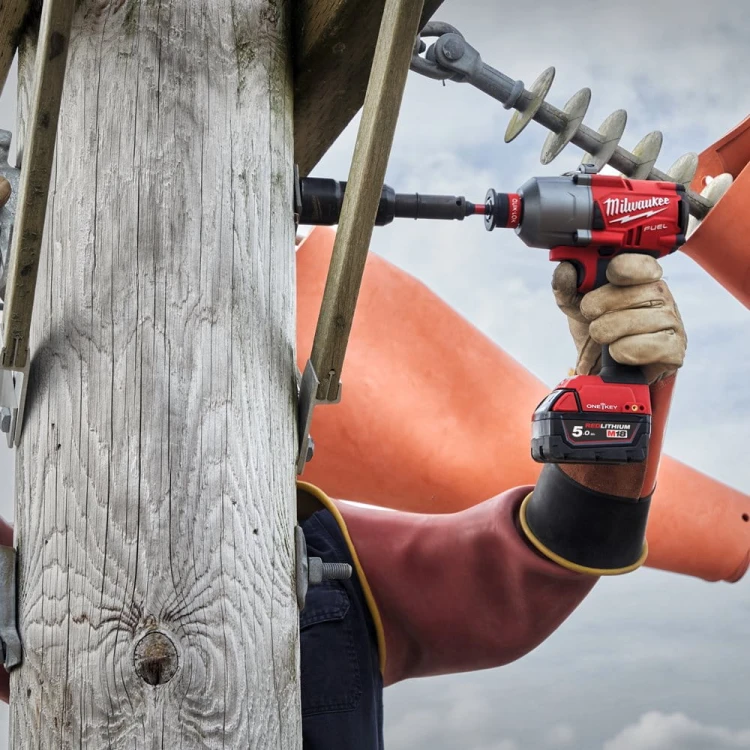 Klucz udarowy 7/16" 1017Nm Milwaukee M18 ONEFHIWH716-0X sześciokątny z funkcją ONE-KEY AKU 18V (bez aku) - 4933479152