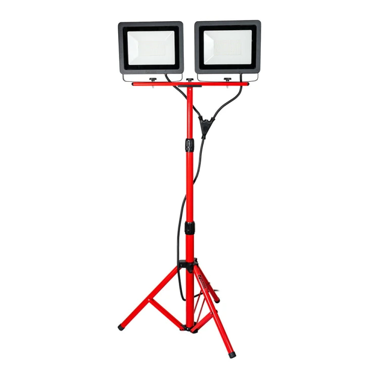 reflektor-2x1000w-pro-na-statyw.jpg