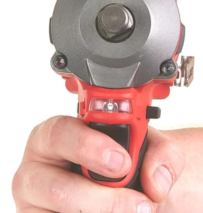 Klucz udarowy 1/2" 339Nm Milwaukee M12 FIWF12-0 AKU 12V (bez aku) - 4933464615