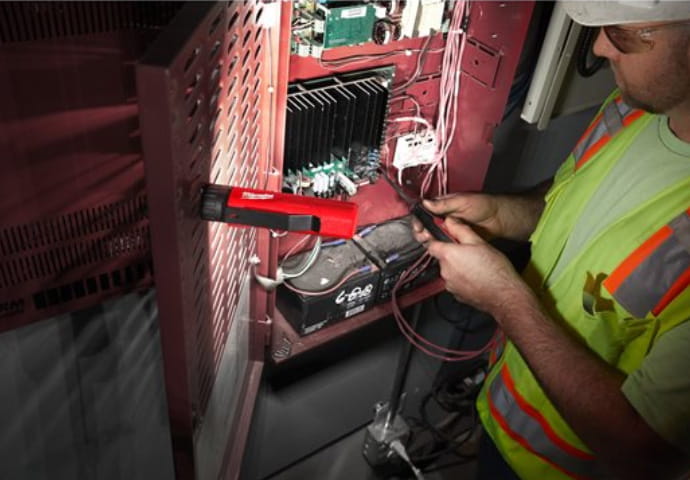 Latarka kieszonkowa Milwaukee FL-LED alkaliczna (2x AA) - 4933464824