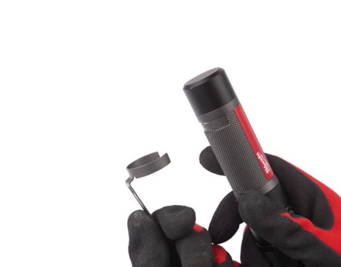 Latarka USB Milwaukee L4 TMLED-201 AKU 4V (2.0 Ah) - 4933478114