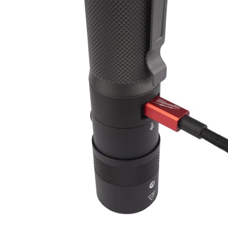 Latarka USB Milwaukee L4 TMLED-201 AKU 4V (2.0 Ah) - 4933478114