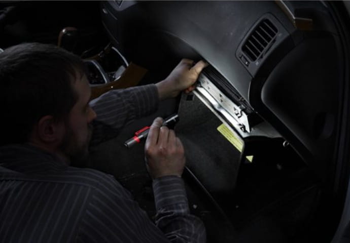 Latarka długopisowa Milwaukee IPL-LED alkaliczna (3x AAA) - 4933459440