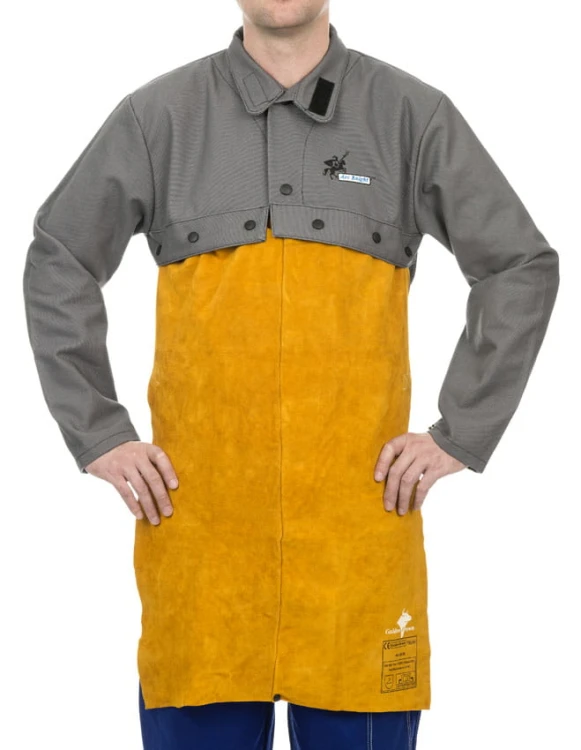 140617-38-4330-with-44-28-apron-front-659x850-LR-JPG.jpg