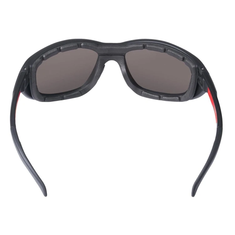Okulary premium z uszczelką ciemne Milwaukee - 4932471886