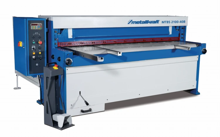 3815520_H.jpg