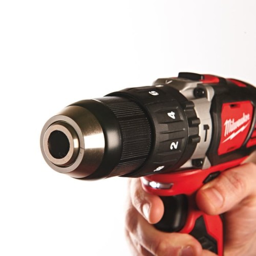 Wiertarko-wkrętarka udarowa Milwaukee M18 BPD-202C AKU 18V (2x 2.0 Ah) - 4933464264