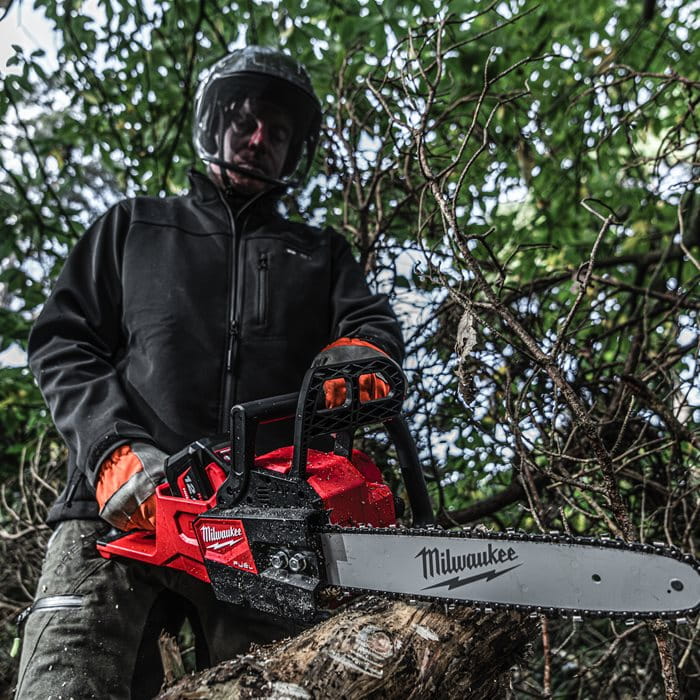 Pilarka łańcuchowa 35 cm Milwaukee M18 FCHS35-122 AKU 18V (2x 12.0 Ah) - 4933479679
