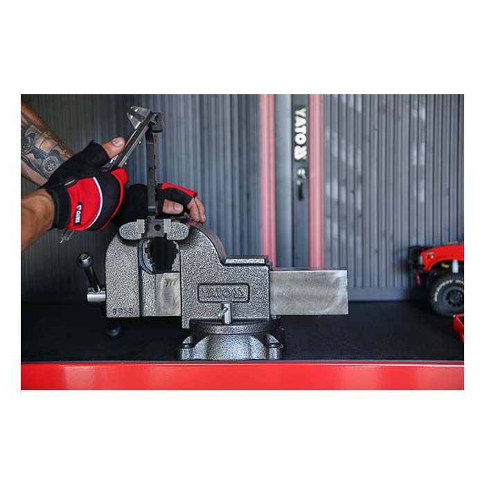 Imadło ślusarskie 150mm obrotowe Yato
