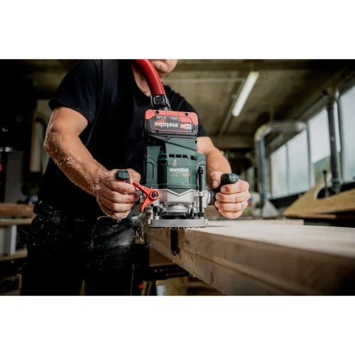 102449-3.webp