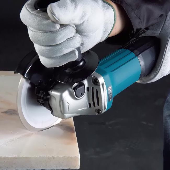 Szlifierka kątowa 125mm 840W Makita 9558HNRG [230V]