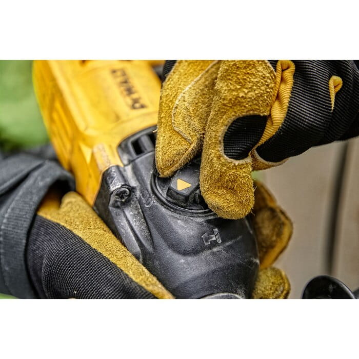 Młot udarowy 800W DeWalt D25133K [230V]