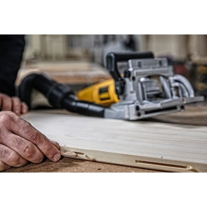 Frezarka do wpustów (Lamelownica) 600W DeWalt DW682K [230V]