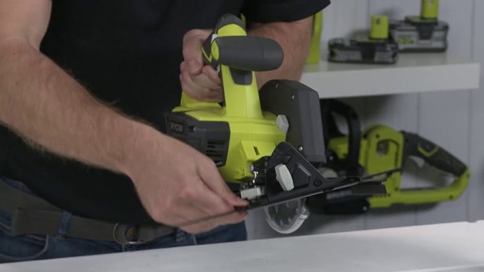 Pilarka tarczowa 150mm Ryobi R18CSP-0 AKU 18V (bez aku)