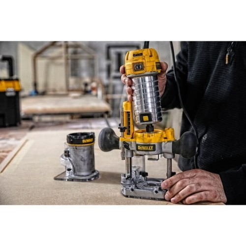 Frezarka górnowrzecionowa 900W DeWalt D26204K [230V]
