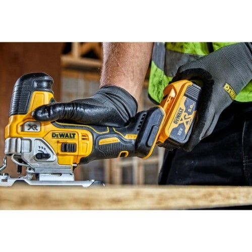 Wyrzynarka DeWalt DCS335P2 AKU 18V (2x5.0 Ah)