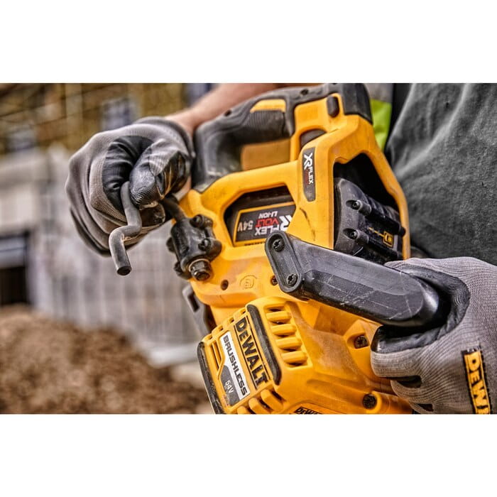 Pilarka tarczowa 190mm DeWalt DCS577N AKU 54V (bez aku)