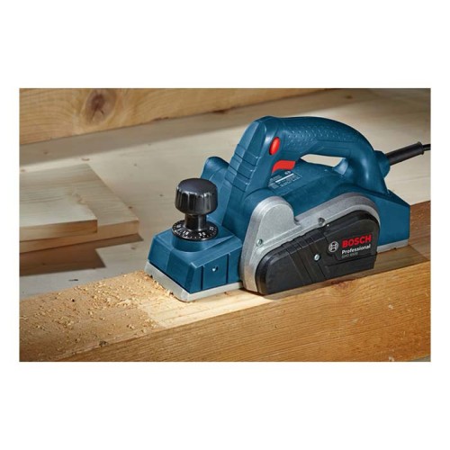 Strug elektryczny 650W Bosch GHO 6500 [230V]