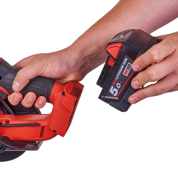 Pilarka tarczowa do metalu 150mm Milwaukee M18 FMCS-0X AKU 18V (bez aku) - 4933459192