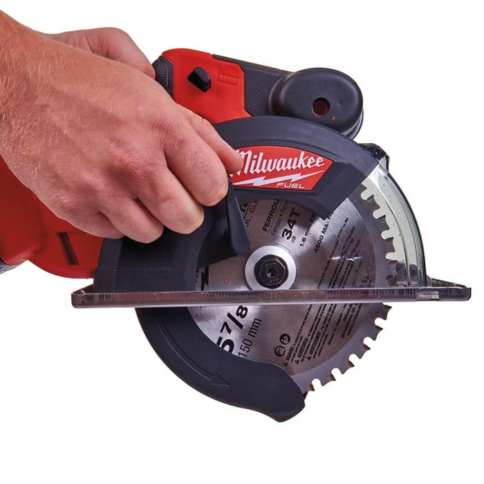 Pilarka tarczowa do metalu 150mm Milwaukee M18 FMCS-0X AKU 18V (bez aku) - 4933459192