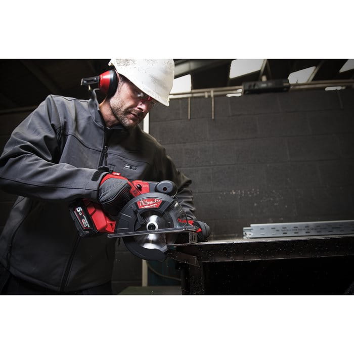 Pilarka tarczowa do metalu 150mm Milwaukee M18 FMCS-0X AKU 18V (bez aku) - 4933459192