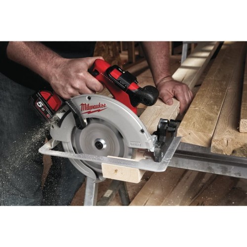 Pilarka tarczowa 190mm Milwaukee M18 BLCS66-0X AKU 18V (bez aku) - 4933464589
