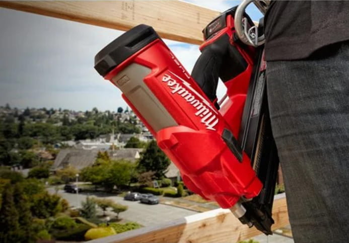Gwoździarka 50-90mm Milwaukee M18 FFN-0C AKU 18V (bez aku) - 4933471406