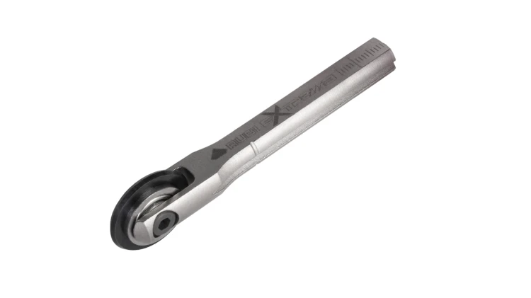 Nóż do płytek z kółkiem 22mm EXTREME Rubi