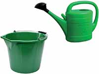 Konewki i wiadra ogrodowe