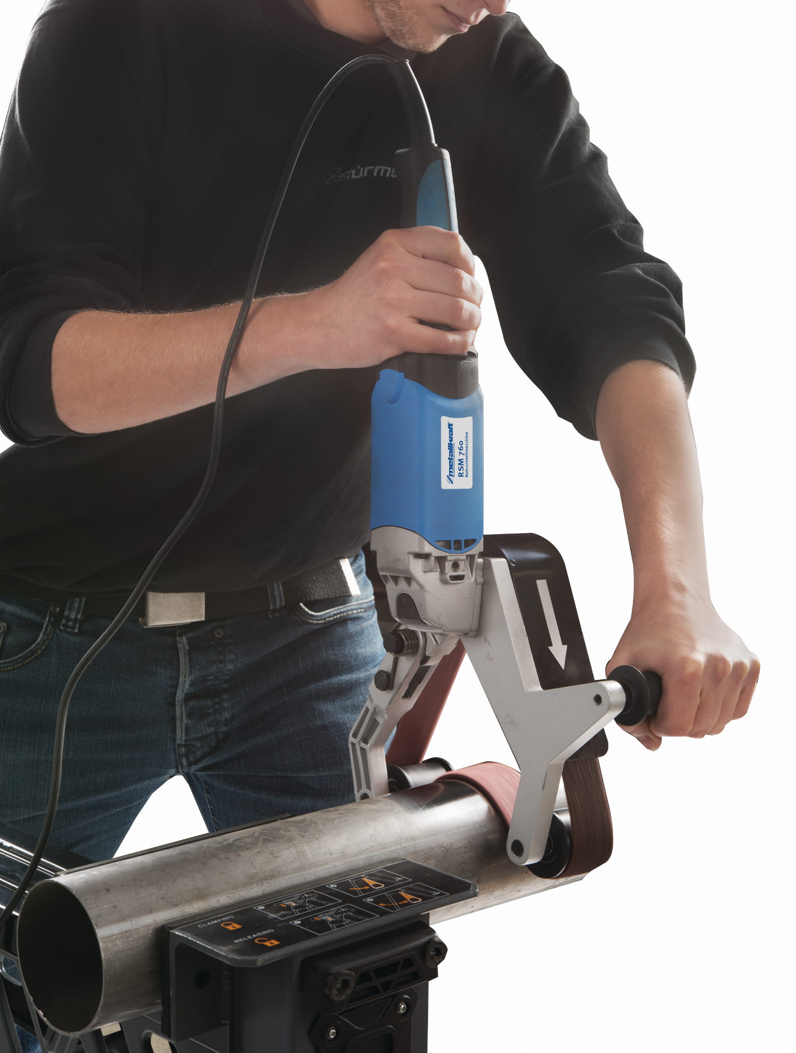 3990760_A_02.jpg