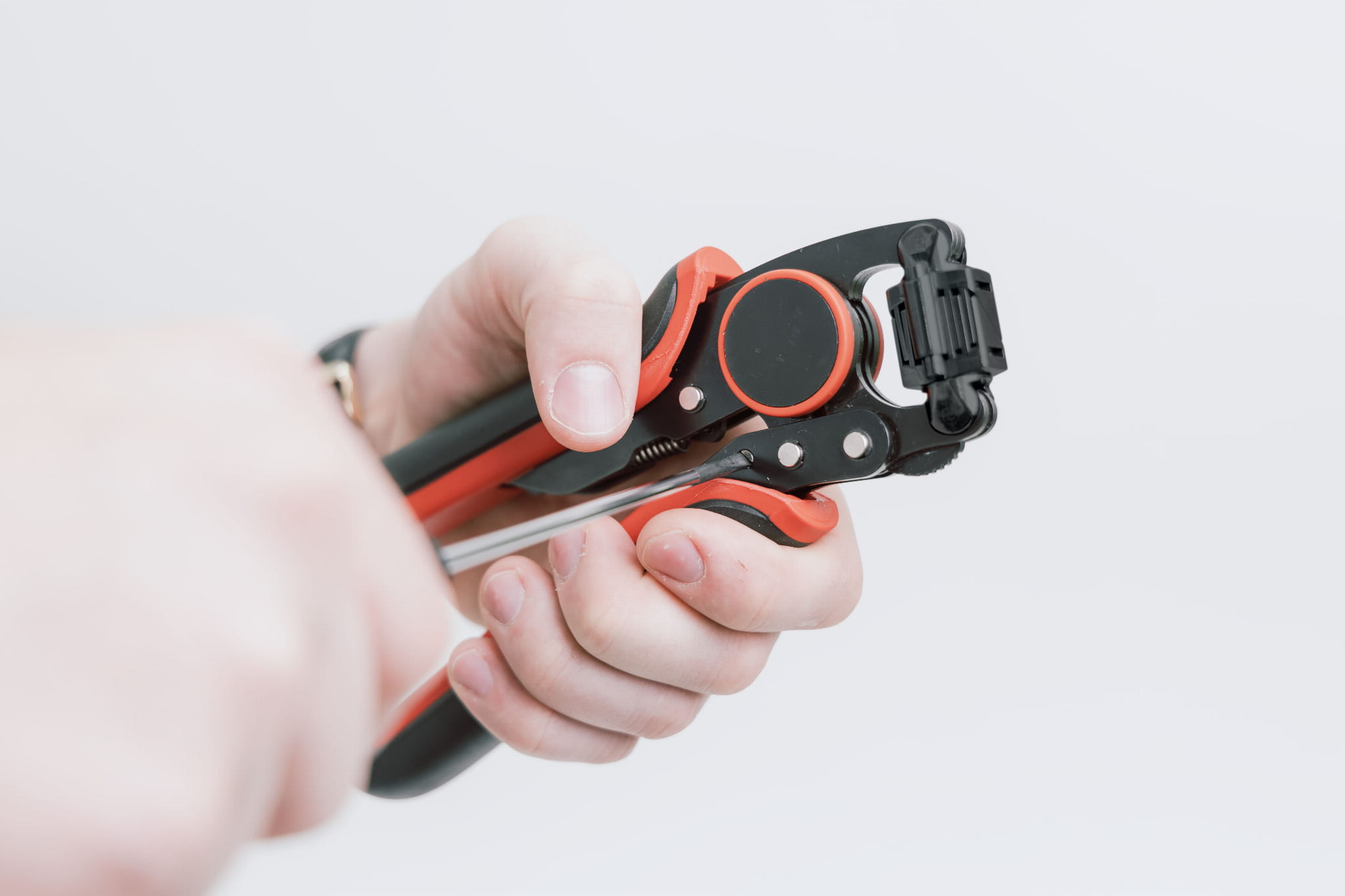 Anw_Z62000906SB_Crimping_Plier_Opening_02.jpg